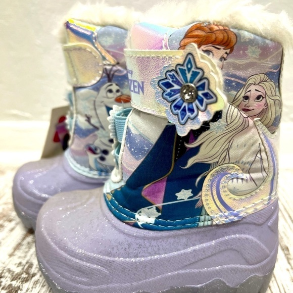 Disney Frozen Toddler Light Up Snow Boots